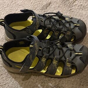 Keen Kids Gray and Yellow Closed-Toe Sport Sandals